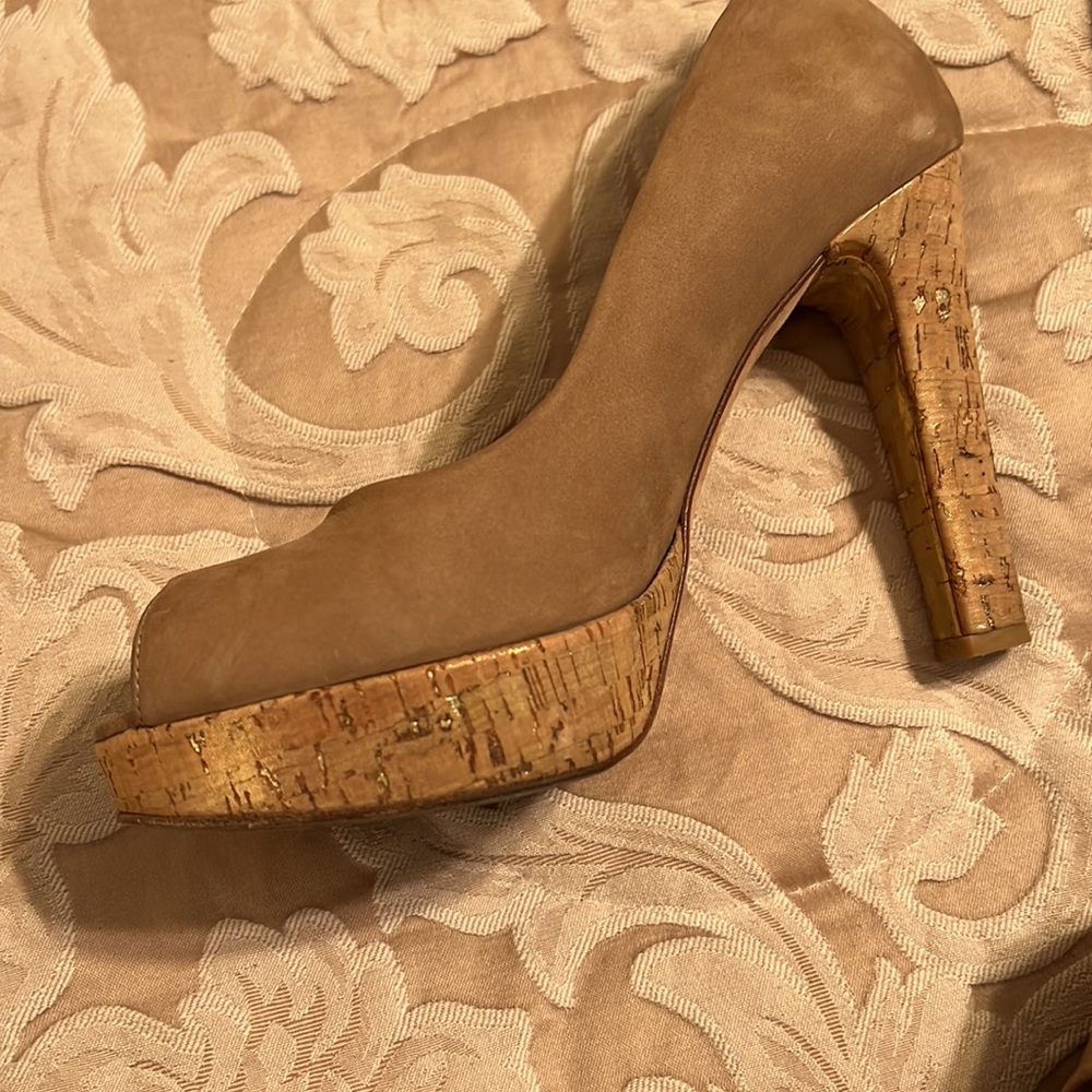 Platform, open toe pumps - Picture 3 of 5